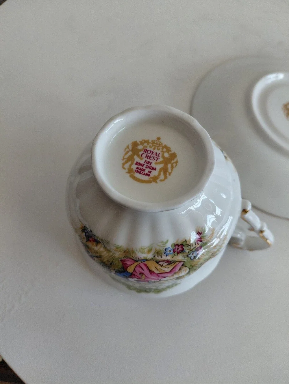 Vtg 1960s ROYAL CREST Fine Bone China FIRST LOVE Colonial Tea Cup&Saucer England